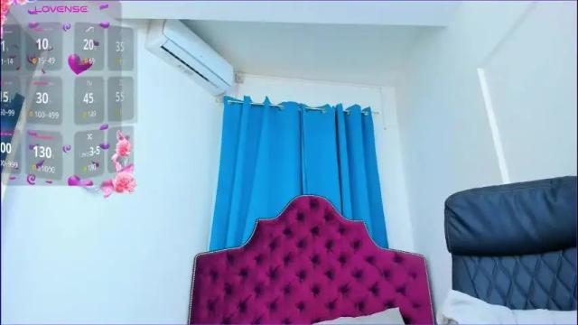 Image 10 of ninna_dee Stream on Chaturbate on 1 month ago