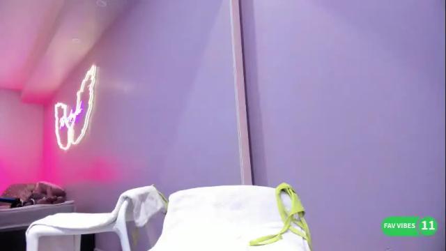 Thumbnail 2, ninna_monroe_'s Stream at Chaturbate, 1 month ago