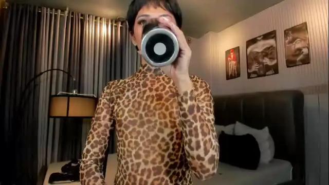 Image 7 of nishitatoe Stream on Chaturbate on 1 month ago