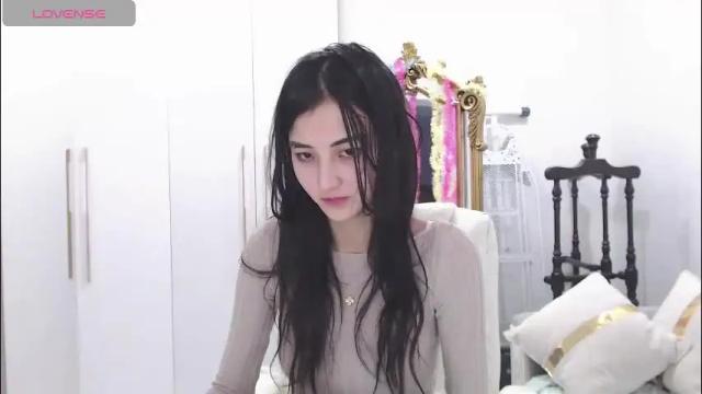 Image 4 of niufrommacau Stream on Chaturbate on 11 days ago