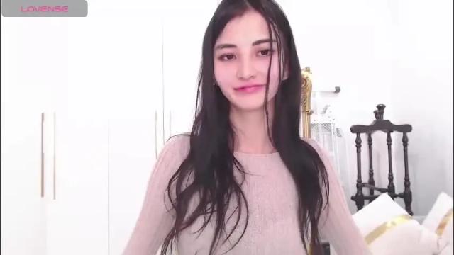 Image 8 of niufrommacau Stream on Chaturbate on 11 days ago