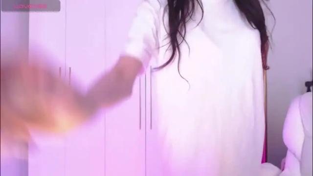 Image 4 of niufrommacau Stream on Chaturbate on 5 days ago