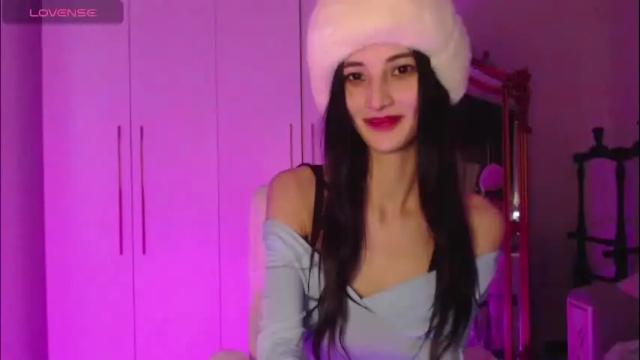 Image 8 of niufrommacau Stream on Chaturbate on 3 days ago