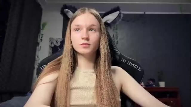 Image 2 of nloraaa Stream on Chaturbate on 1 month ago