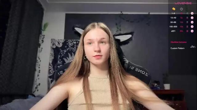 Image 8 of nloraaa Stream on Chaturbate on 1 month ago