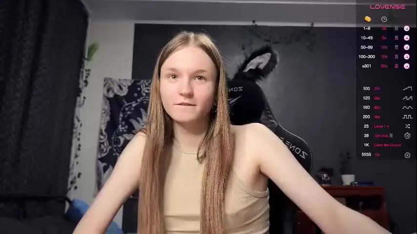 nloraaa Chaturbate