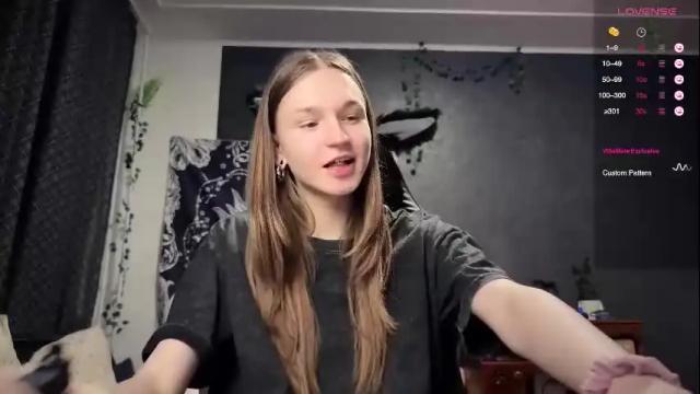 Image 10 of nloraaa Stream on Chaturbate on 29 days ago
