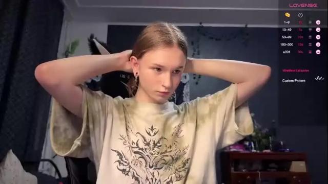 Image 12 of nloraaa Stream on Chaturbate on 13 days ago