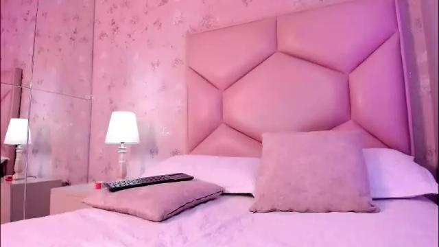Image 12 of noa_butterfly Stream on Chaturbate on 1 month ago