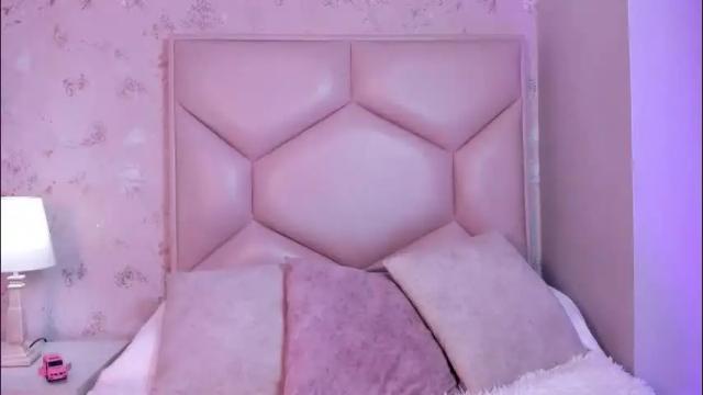 Thumbnail 1, noa_butterfly's Stream at Chaturbate, 1 month ago