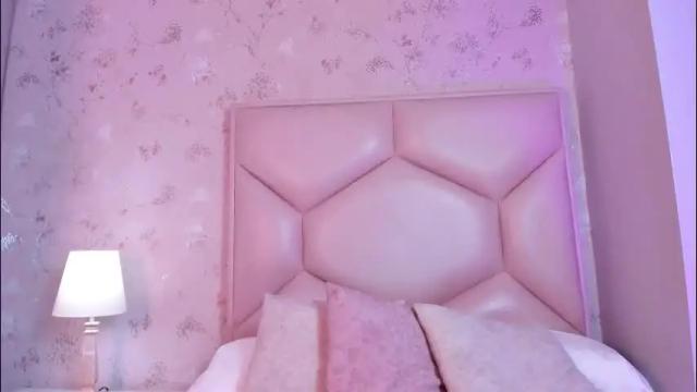 Thumbnail 1, noa_butterfly's Stream at Chaturbate, 1 month ago