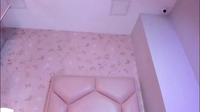 Image 12 of noa_butterfly Stream on Chaturbate on 1 month ago