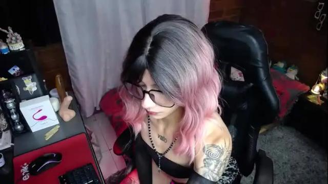 Image 2 of noah420sr Stream on Chaturbate on 6 days ago