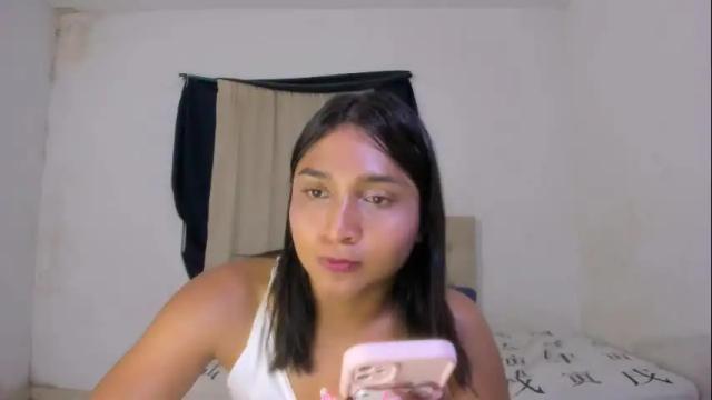 Image 12 of noah_cute18 Stream on Chaturbate on 1 month ago