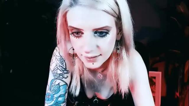 Image 2 of noah_elmer Stream on Chaturbate on 2 months ago