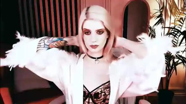 Image 2 of noah_elmer Stream on Chaturbate on 2 months ago