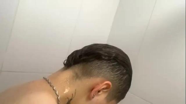 Image 6 of noah_martini Stream on Chaturbate on 1 month ago