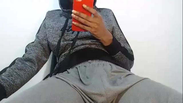 Image 2 of noah_miller7 Stream on Chaturbate on 1 month ago