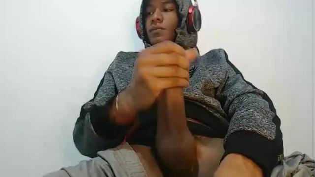 Image 8 of noah_miller7 Stream on Chaturbate on 1 month ago