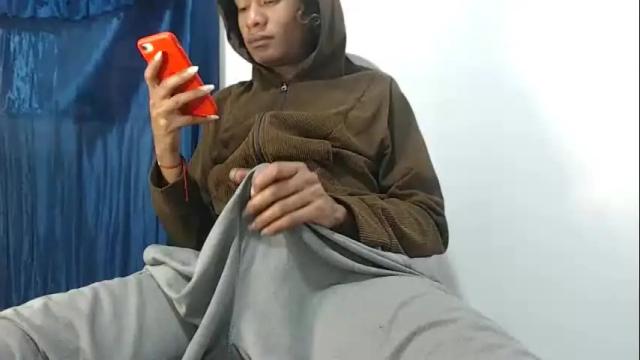 Image 7 of noah_miller7 Stream on Chaturbate on 10 days ago