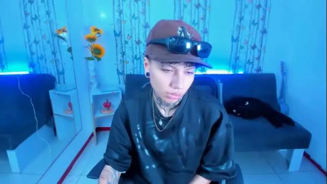 Image 8 of noah_sex0 Stream on Chaturbate on 1 month ago