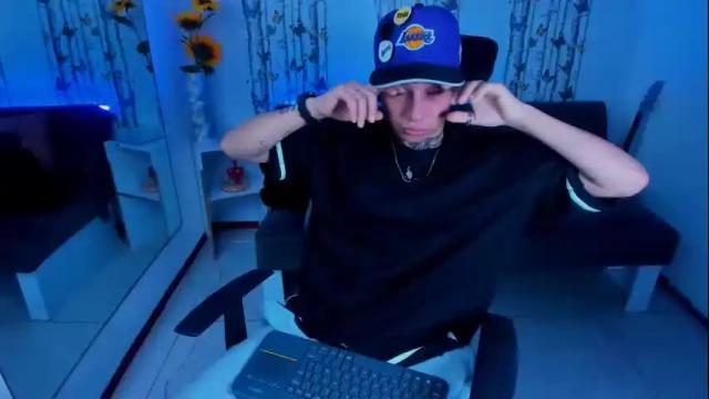Image 8 of noah_sex0 Stream on Chaturbate on 1 month ago