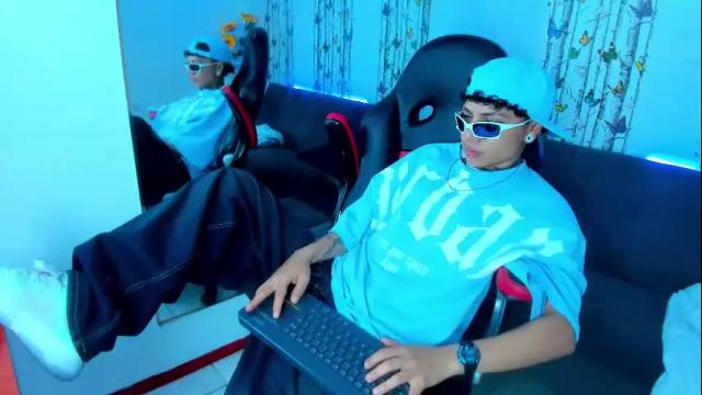 Image 3 of noah_sex0 Stream on Chaturbate on 1 day ago