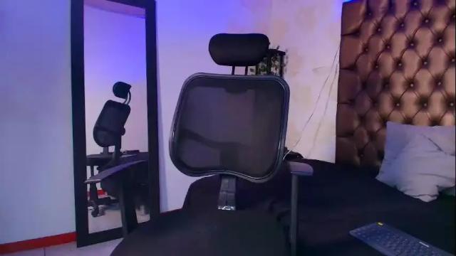 Image 6 of noah_sex0 Stream on Chaturbate on 2 months ago