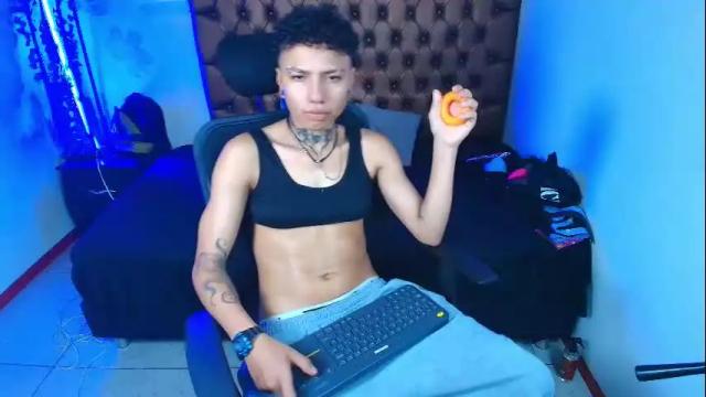 Image 6 of noah_sex0 Stream on Chaturbate on 2 months ago