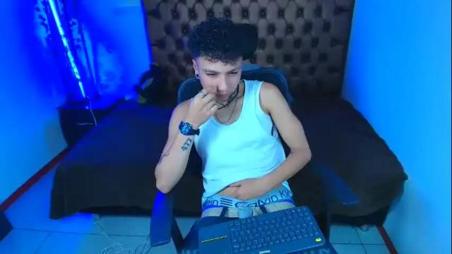 Image 11 of noah_sex0 Stream on Chaturbate on 2 months ago