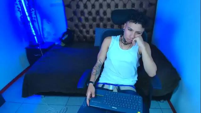 Image 7 of noah_sex0 Stream on Chaturbate on 2 months ago