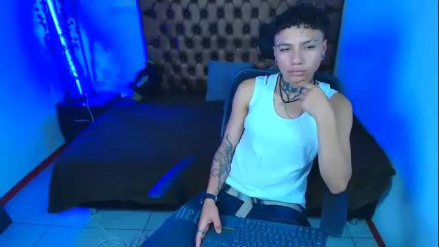 Image 8 of noah_sex0 Stream on Chaturbate on 2 months ago