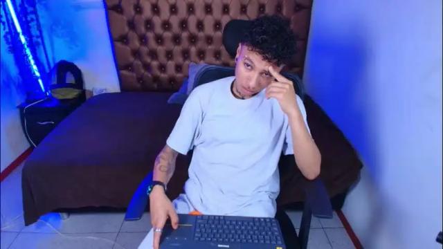 Image 8 of noah_sex0 Stream on Chaturbate on 2 months ago