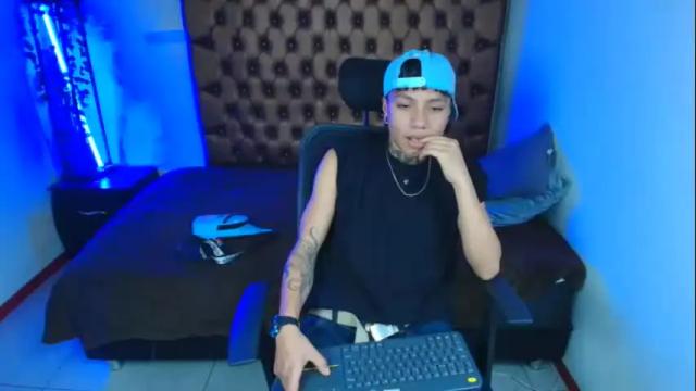 Image 8 of noah_sex0 Stream on Chaturbate on 1 month ago
