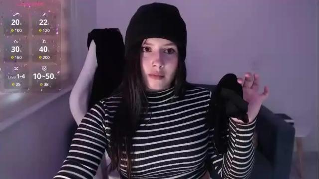 Image 3 of noah_white3 Stream on Chaturbate on 4 months ago
