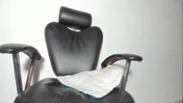 Image 3 of noahcogido Stream on Chaturbate on 1 month ago