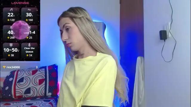 Thumbnail 3, noahfox_12's Stream at Chaturbate, 1 month ago