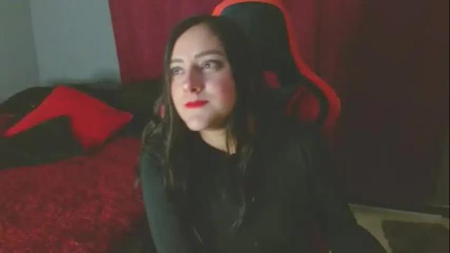Image 2 of noamartin_ Stream on Chaturbate on 17 days ago