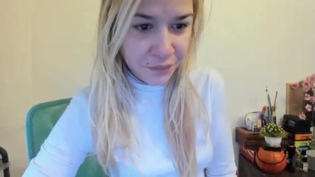 Image 4 of nocages____ Stream on Chaturbate on 16 months ago