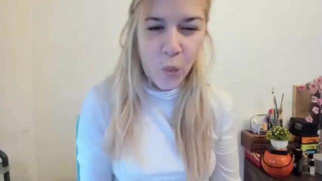 Image 8 of nocages____ Stream on Chaturbate on 16 months ago