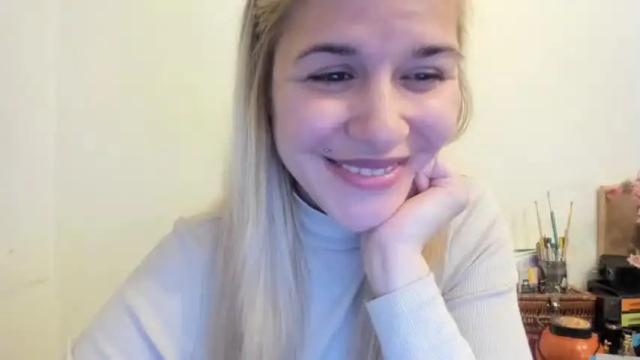 Image 2 of nocages____ Stream on Chaturbate on 16 months ago