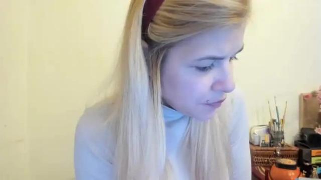 Image 4 of nocages____ Stream on Chaturbate on 16 months ago