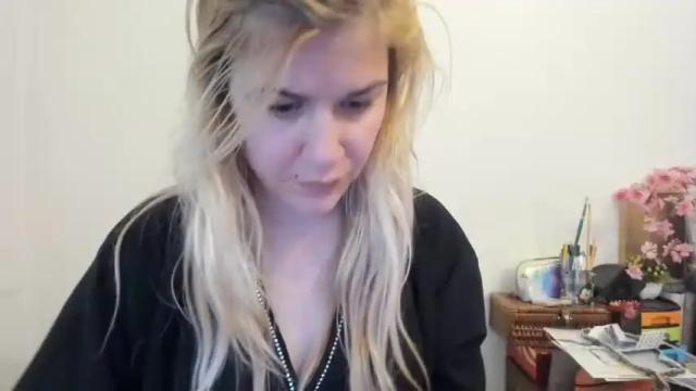 Image 3 of nocages____ Stream on Chaturbate on 15 months ago