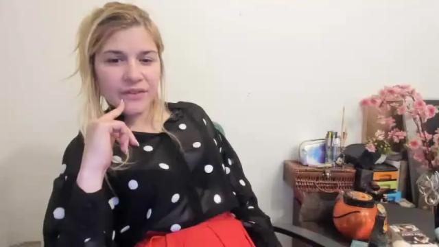 Image 4 of nocages____ Stream on Chaturbate on 15 months ago