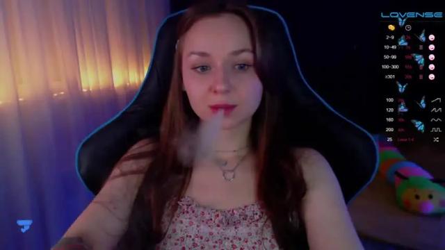 Image 4 of nochnoye_soltse Stream on Chaturbate on 13 months ago