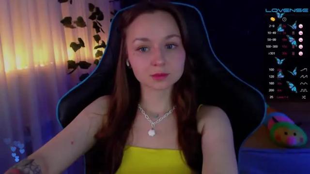 Image 2 of nochnoye_soltse Stream on Chaturbate on 13 months ago