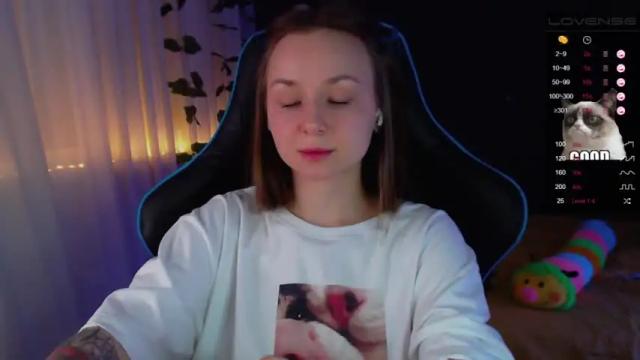 Image 10 of nochnoye_soltse Stream on Chaturbate on 12 months ago