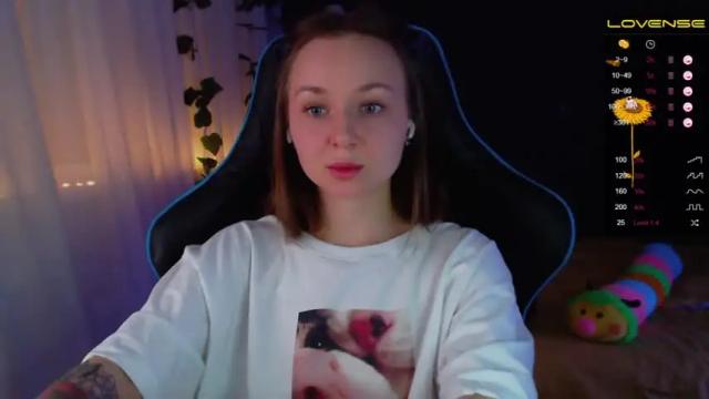 Thumbnail 2, nochnoye_soltse's Stream at Chaturbate, 12 months ago