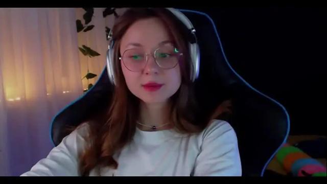 Image 12 of nochnoye_soltse Stream on Chaturbate on 16 days ago