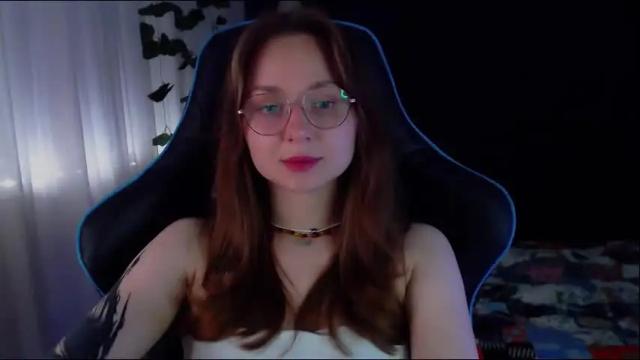Image 2 of nochnoye_soltse Stream on Chaturbate on 6 months ago